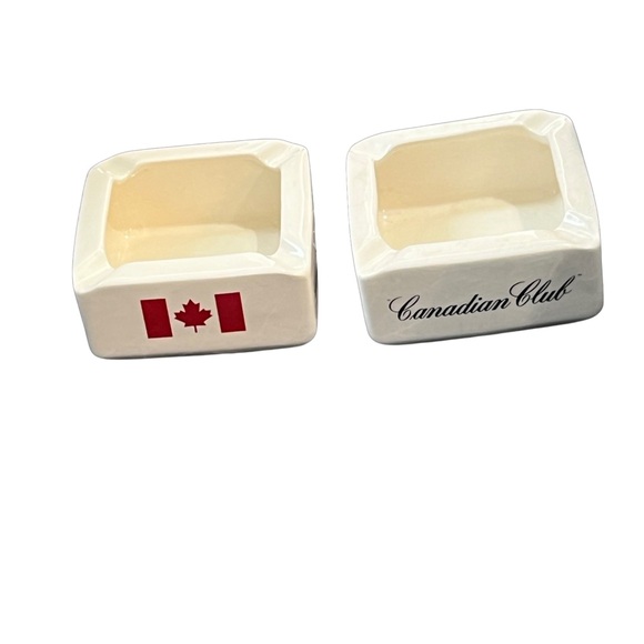 Pair (two) of Vintage Canadian Whiskey Club Square Ashtrays by Wade - Picture 2 of 5